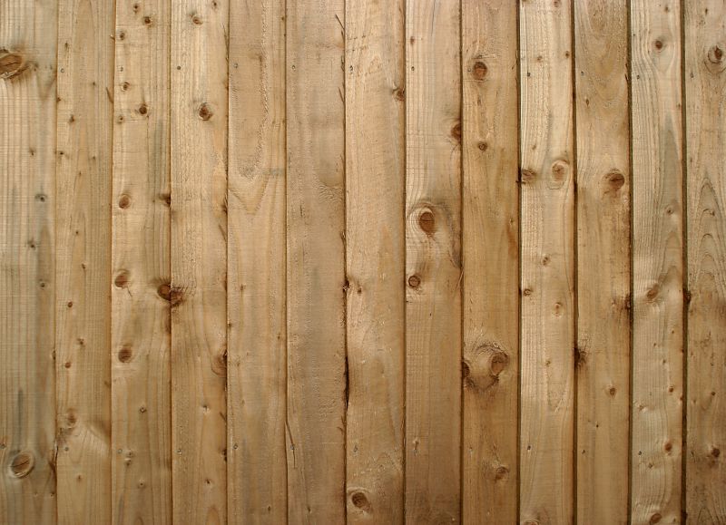 Wooden Dog Fence Installation in Pearland, TX